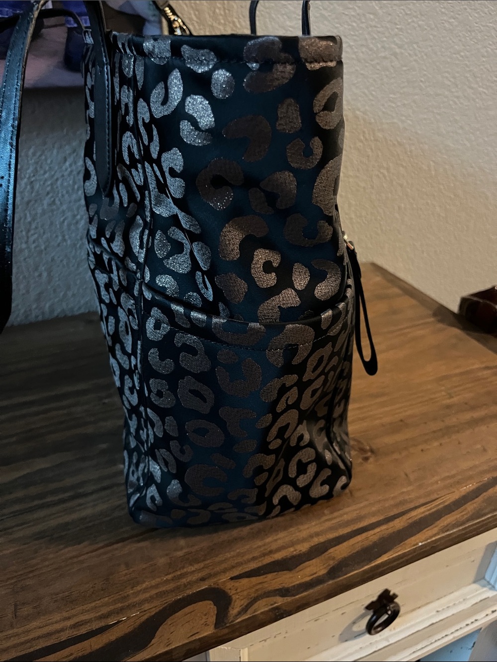 kate spade Black and Metallic Gold Leopard-Print Tote - Picture 6 of 9